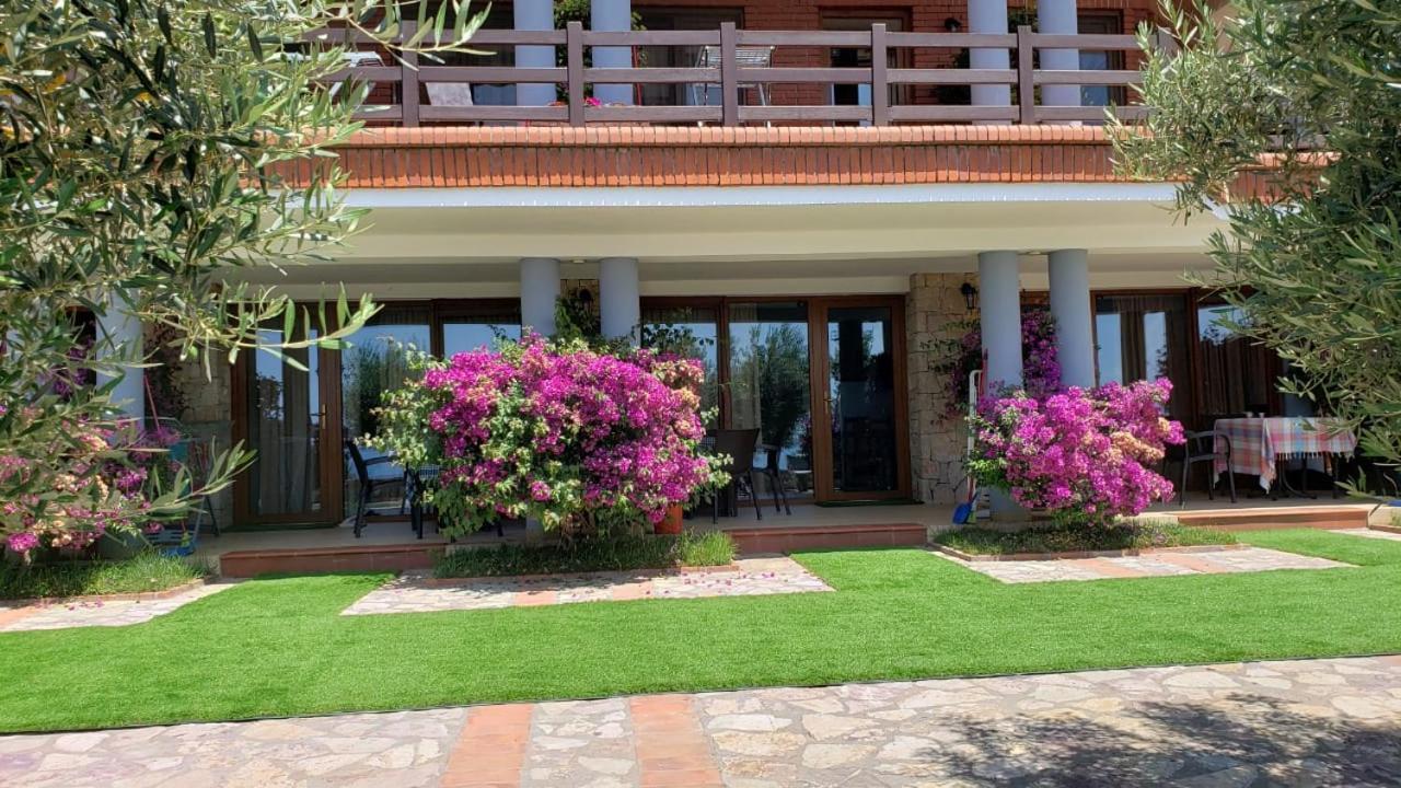 Hotel Brifs Shëngjin Eksteriør bilde