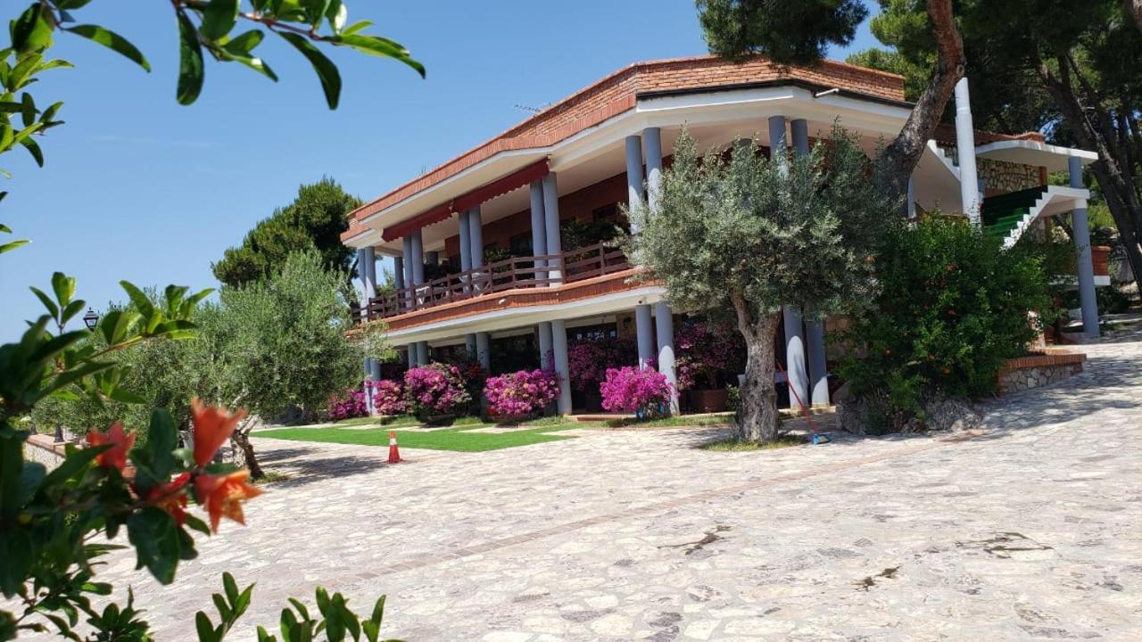 Hotel Brifs Shëngjin Eksteriør bilde